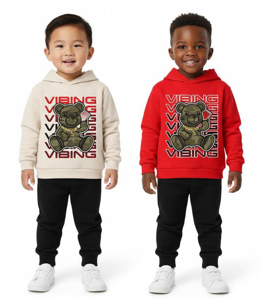 Toddler Boys Bear Vibing Hoodie & Jogger Set – S1OPE “Screen Print” (Style 8192902)
